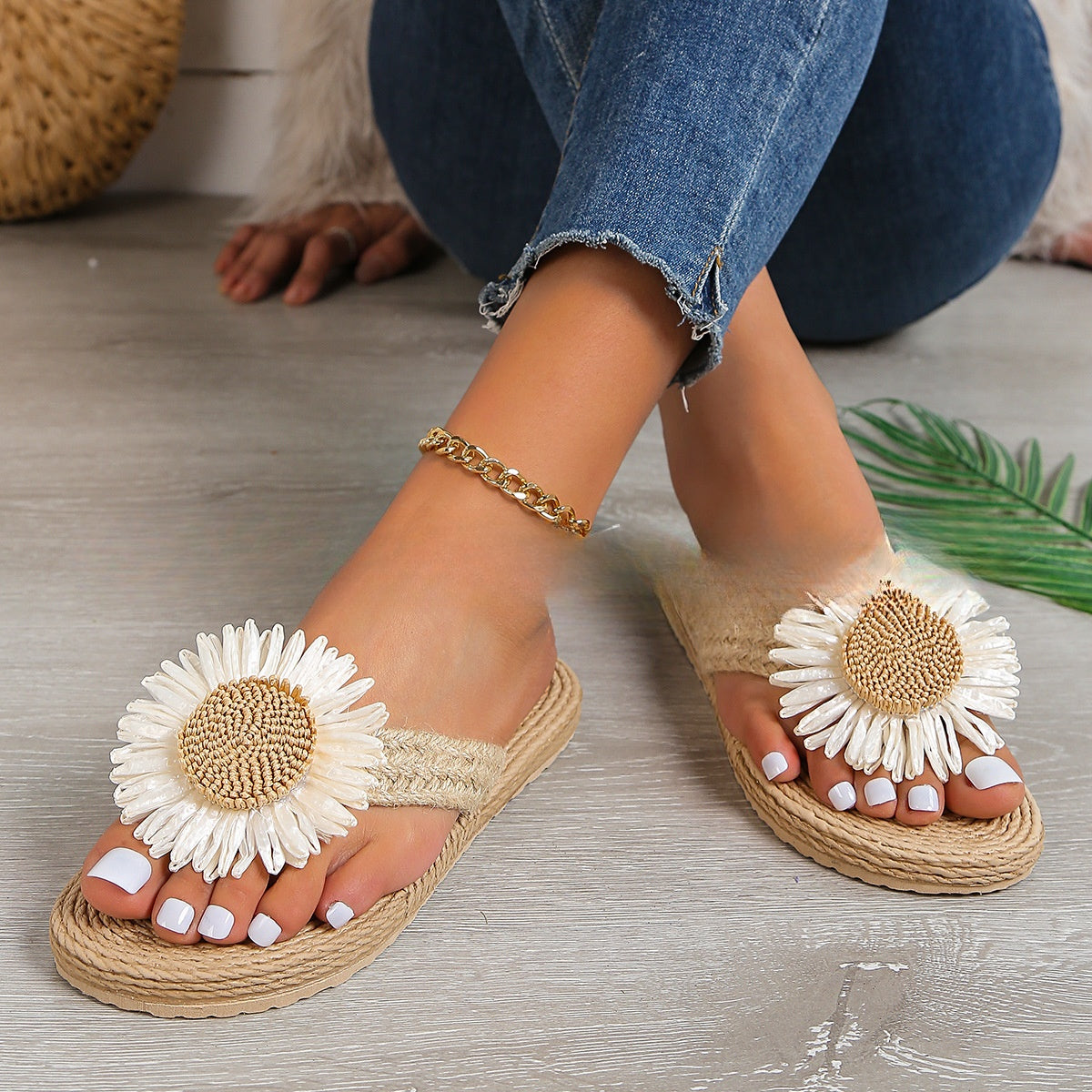 Slippers  | Summer New Fashion Women's Linen Fashion Simple Flower Flat Casual Sandals | |  | thecurvestory.myshopify.com
