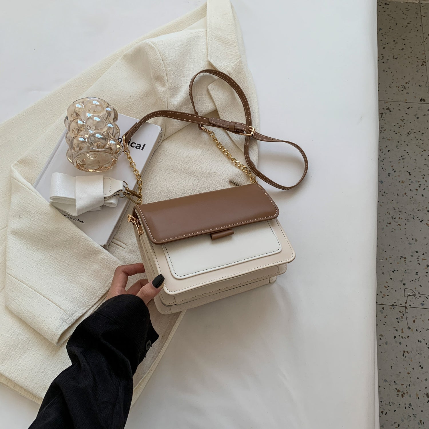Hand Bags  | Women fashionable portable hand bag | Brown |  | thecurvestory.myshopify.com