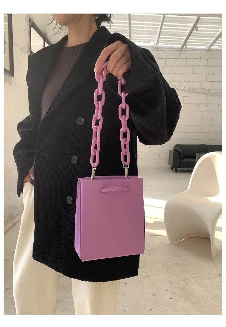 Acrylic Chain Portable Small Square Hand Bag  Hand Bags Thecurvestory