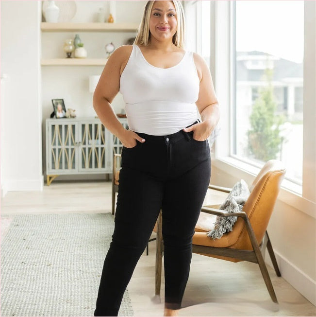 Pants  | Plus Size Women's Fashionable Simple  Strechable Jeans | Black Extended |  2XL| thecurvestory.myshopify.com