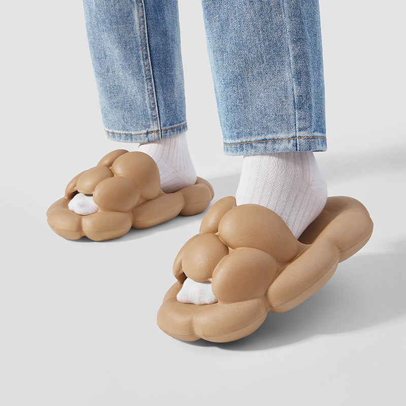 Slippers  | Soft Cloud Design Slippers Cute House Shoes Women Outdoor Indoor Bathroom Slipper | |  | thecurvestory.myshopify.com