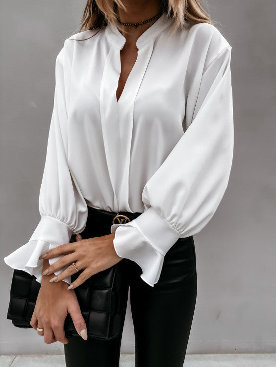 Tops  | Plus size women’s V-Neck Shirt with balloons sleeves | [option1] |  [option2]| thecurvestory.myshopify.com