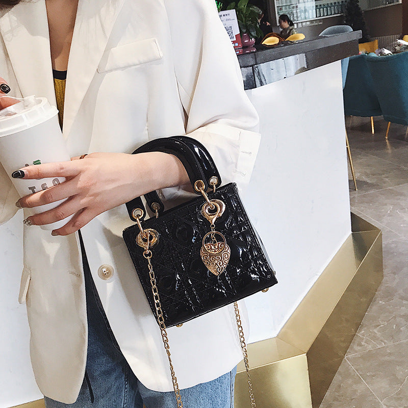 Chain small square Hand Bag  Hand Bags Thecurvestory