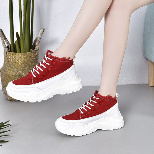 Women's platform lace up sneakers  sneakers Thecurvestory