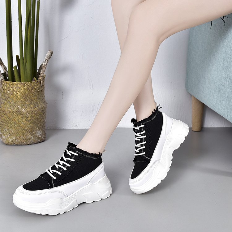 Women's platform lace up sneakers  sneakers Thecurvestory