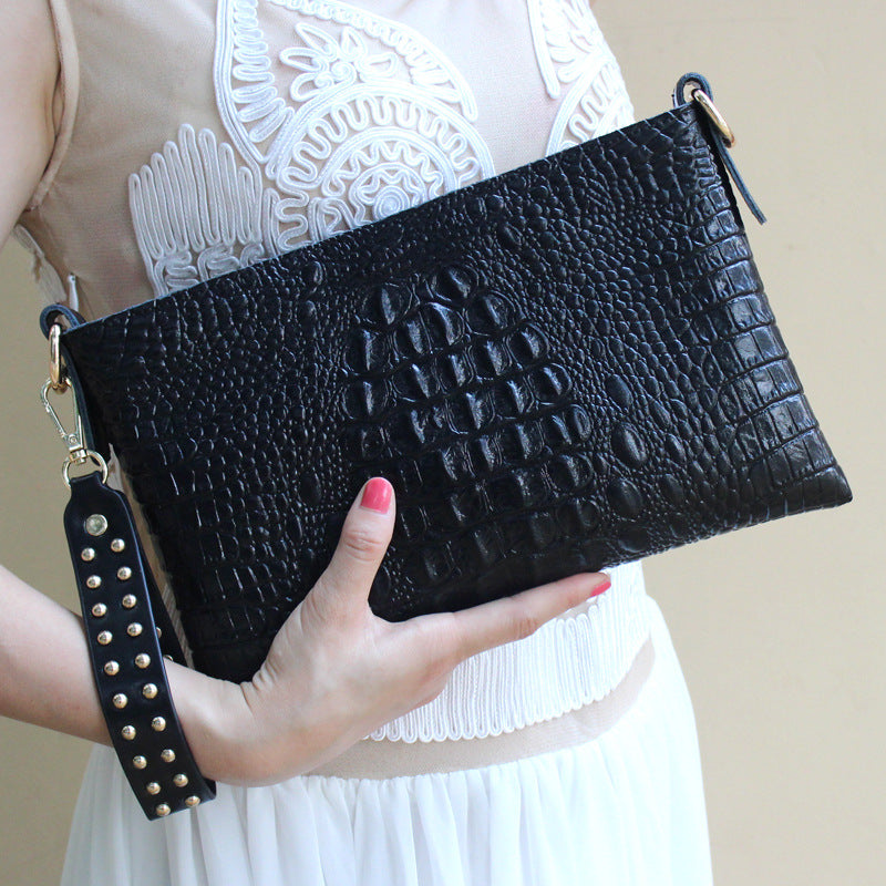 Hand Bags  | Women embossed hand bag with riveted strap | BLACK |  [option2]| thecurvestory.myshopify.com