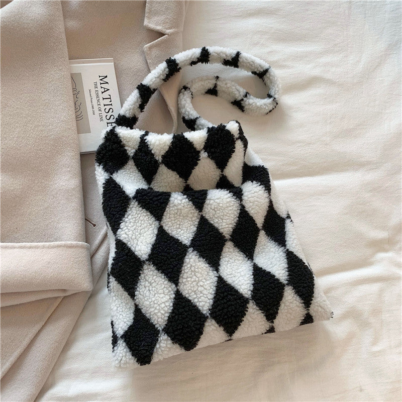 Tote Bag  | Love Shoulder Bags Winter Plush Tote Bag for Women | Diamond black |  [option2]| thecurvestory.myshopify.com