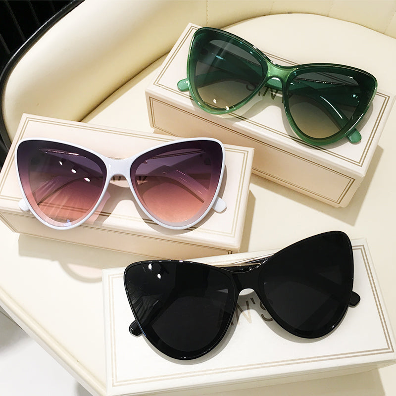 Women's Gradient Cat Eye Sunglasses  sunglasses Thecurvestory
