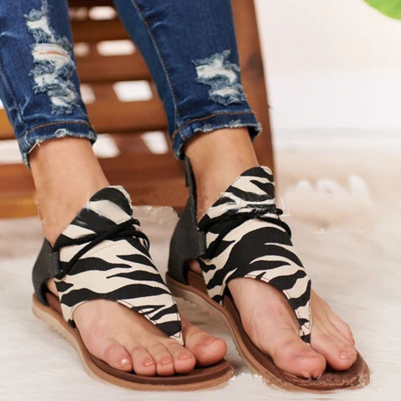 Leopard-print women's flip-flop sandals  sandals Thecurvestory