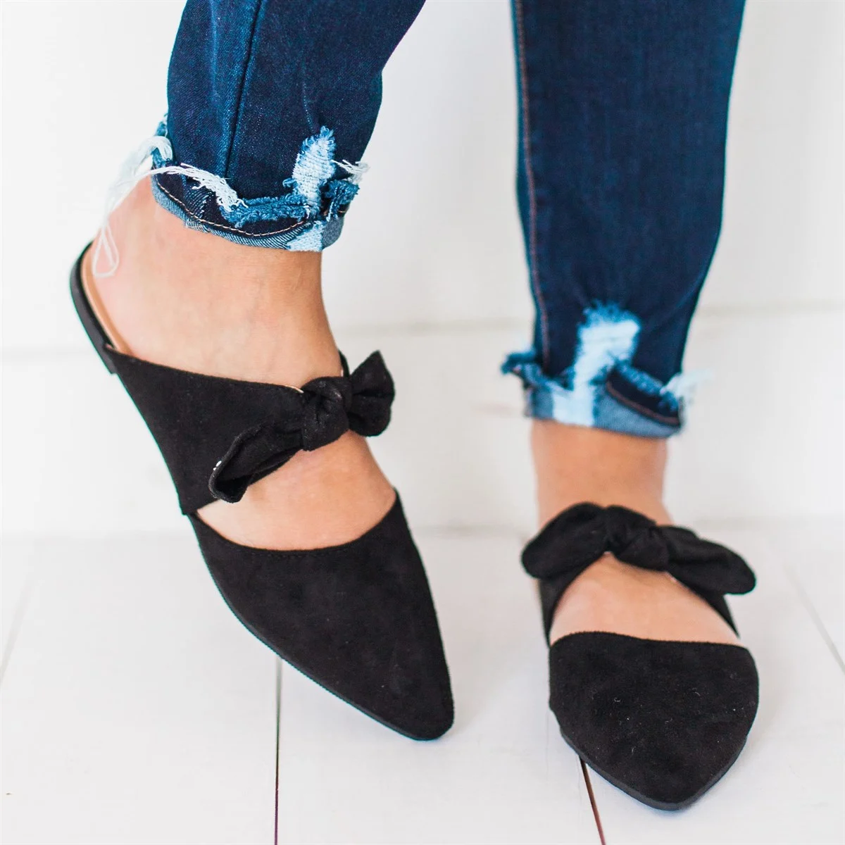Flat Bow Tie Mules  sandals Thecurvestory