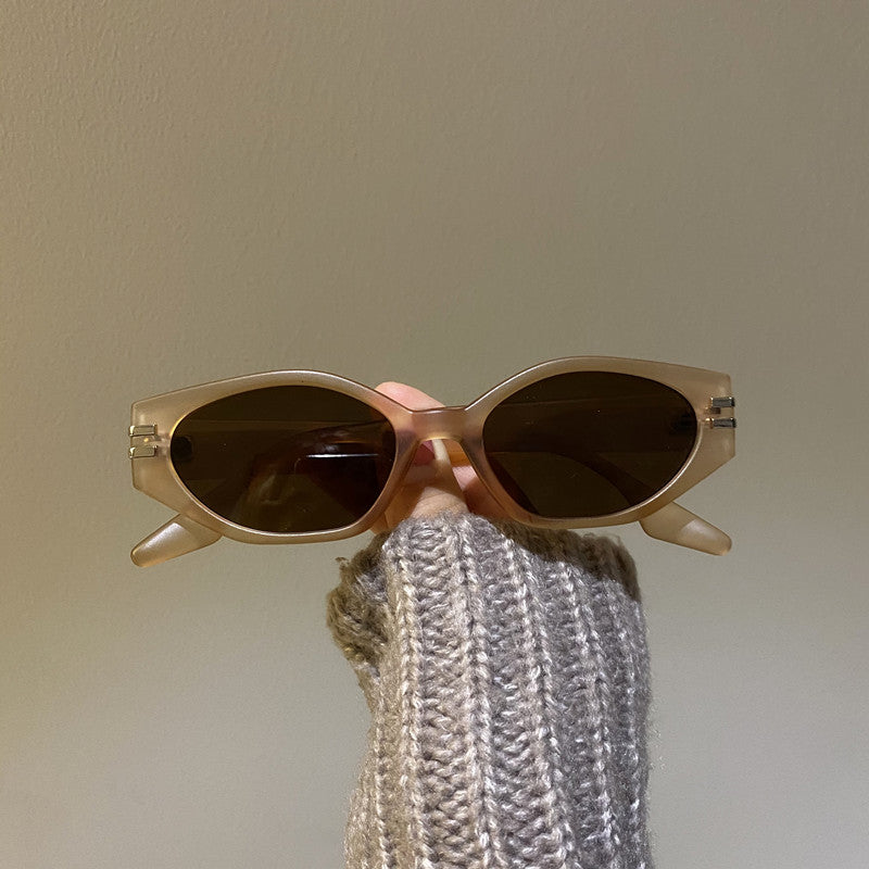 Retro Small Frame Anti-ultraviolet Sunglasses  sunglasses Thecurvestory
