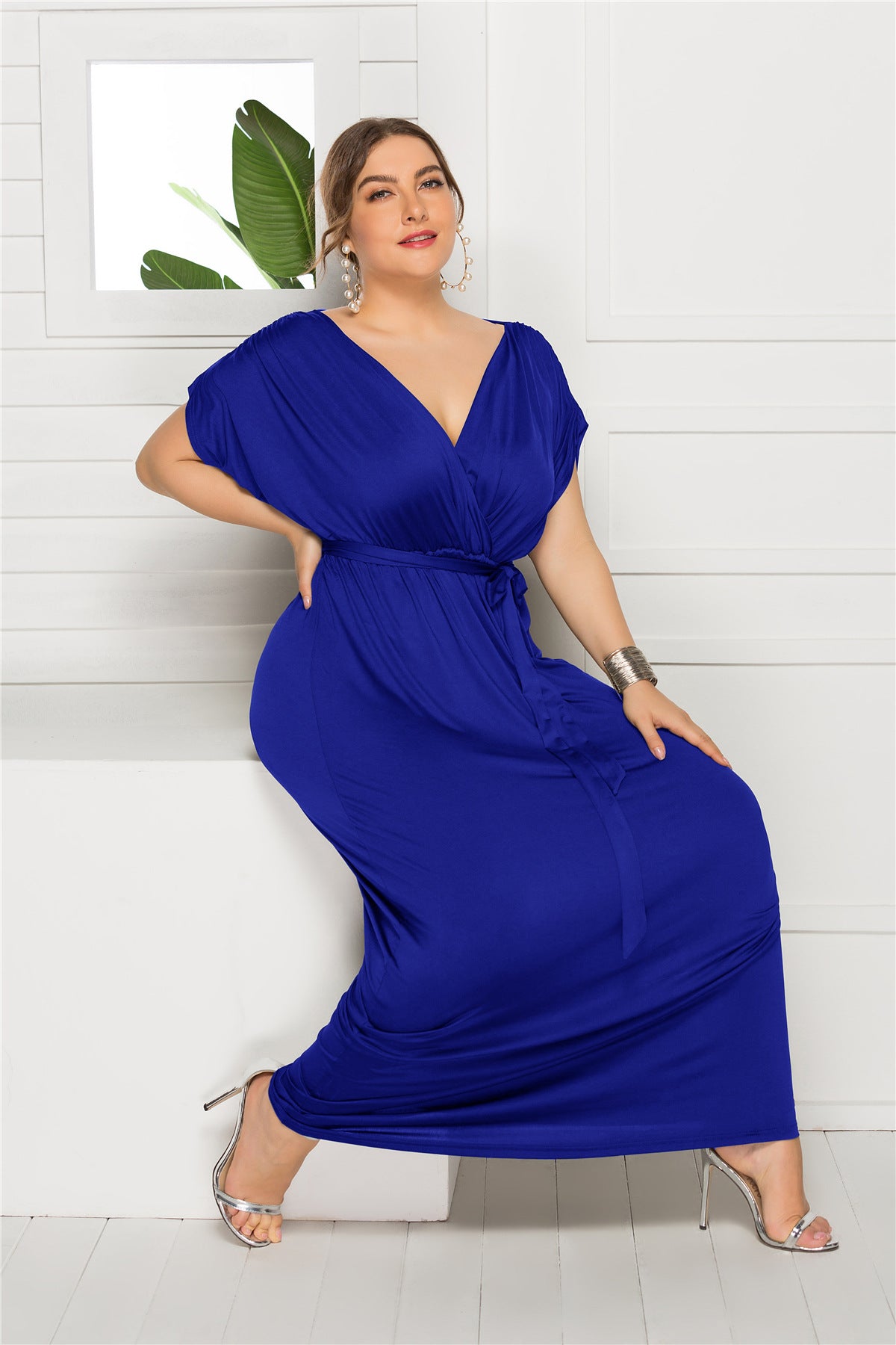 Plus Size Solid Color V-Neck Loose Swing Dress  dresses Thecurvestory
