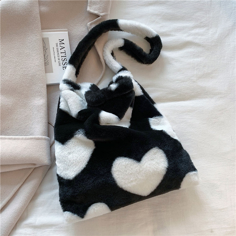 Tote Bag  | Love Shoulder Bags Winter Plush Tote Bag for Women | Heart black |  [option2]| thecurvestory.myshopify.com