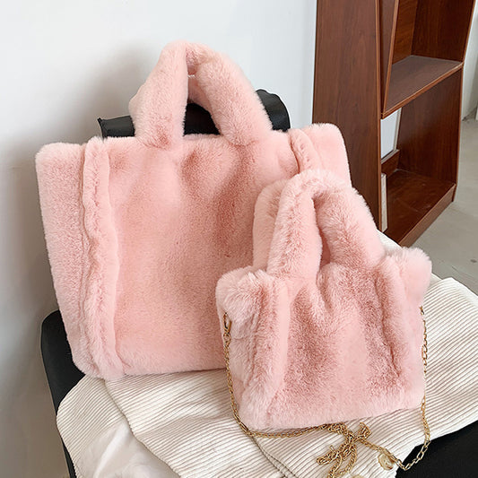Tote Bag  | Winter Bags Chain Plush Handbag Totes Women Shoulder Bag | thecurvestory.myshopify.com